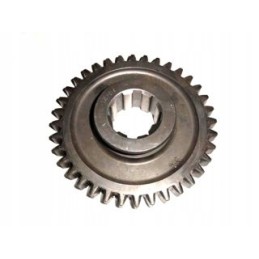 C 330 ratas ir IV atbulinės eigos pavara c 330 kondensatorius