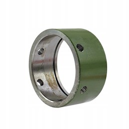 Anna sujungė žiedą su žemės ūkio bulvių bunkeriu