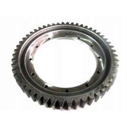 Ant diferencialo krumpliaračio yra kondensatas