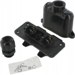 3 polių dvigubas lizdas