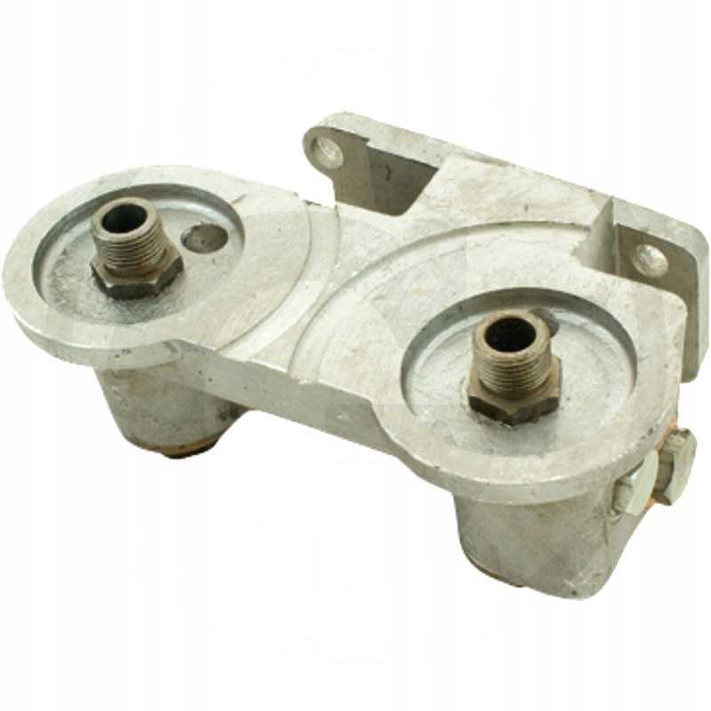 C 385 alyvos filtro bazė ir dariniai varikliui