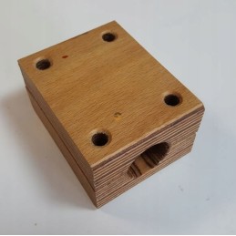 Medinė kratytuvo įvorė mf 1720742m91 100x75