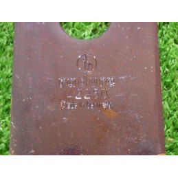 Kilnojamas pašarų kombaino peilis 89510635 dantytas 4mm rasspe