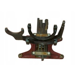 Mtz Belarus pavarų dėžės šakės korpusas