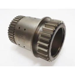 Pavarų dėžės pavara su john deere poveržle