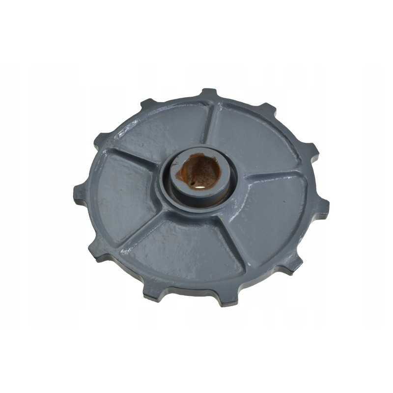 Nuožulniojo konvejerio krumpliaratis su 11 dugnu laisva