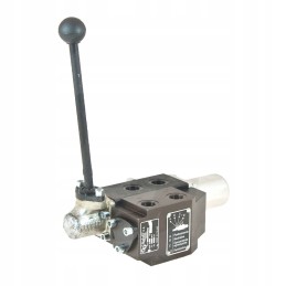 Ursus C 330 hidraulinis skirstytuvas, skirtas sparnui 42