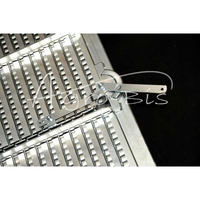 Dominator 108 kukurūzų žaliuzių ekranas