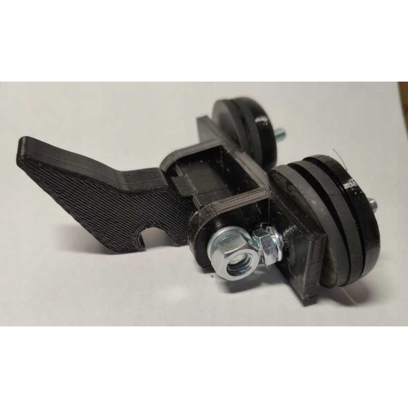 Renault Claas galinio lango rankenos spyna