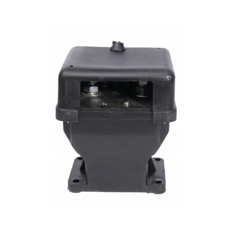 Įtampos jungiklis 12 24v Ursus Zetor 86350916