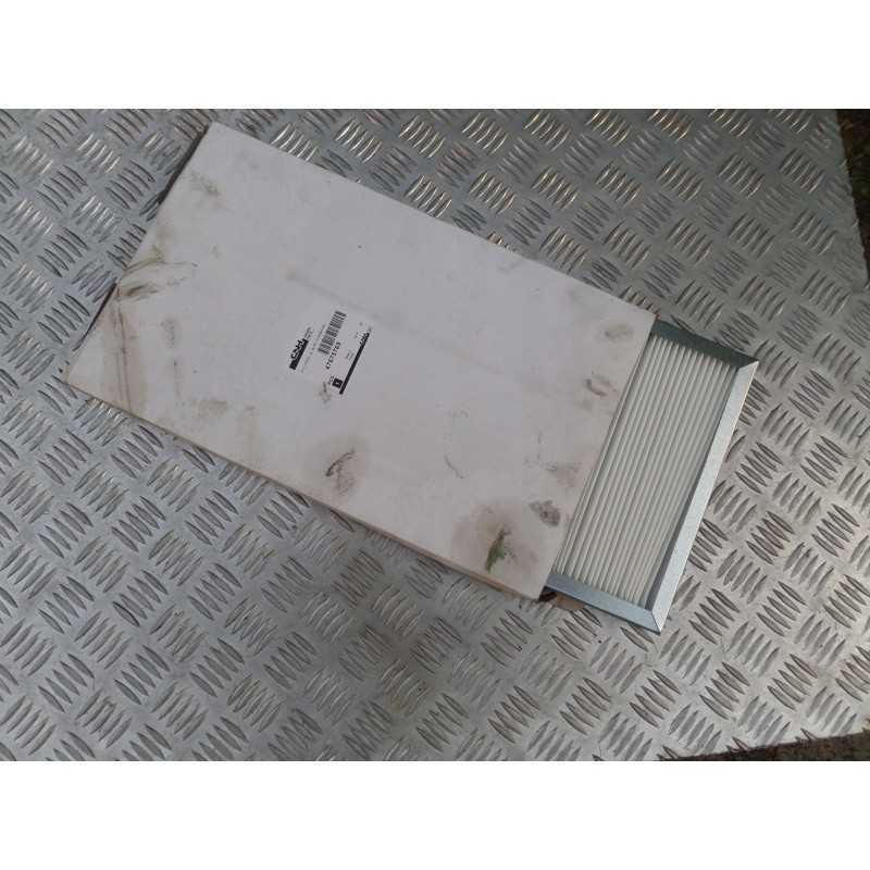 New Holland B lb salono filtras 47675769