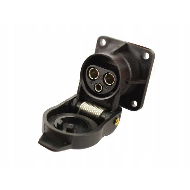 3 polių lizdas 25a tipo john deere 1420 271005