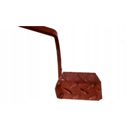 Ursus C 360 pedalų kovos surinkimas baigtas