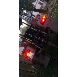 Lempos gaubtas, dešinėje, parduodamas po 10 vnt