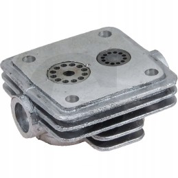 Ursus C 330 kompresoriaus galvutė, seno tipo Ursus