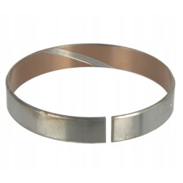 Massey Ferguson ašies pakabos įvorė 1659768m1