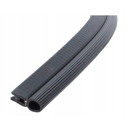 Sustiprintas guminis tarpiklis traktoriaus lango kraštui