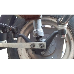 Dvigubos vairo svirties vairo stiprintuvas c330 c360