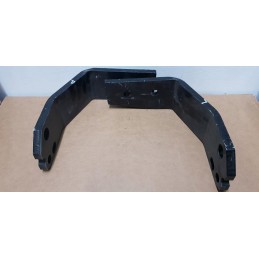 Ranka tik sustiprinta, kairė ir dešinė Pronar 320