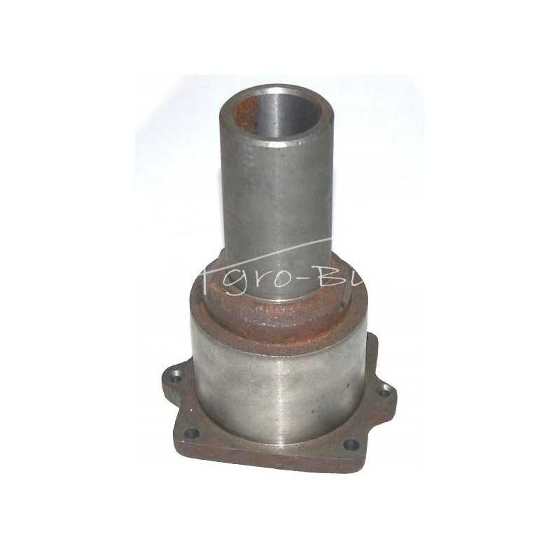 Ursus C 3 pavarų dėžės kardaninio veleno guolio dangtis