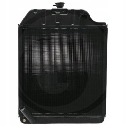 Massey Ferguson 3700447M92 radiatorius