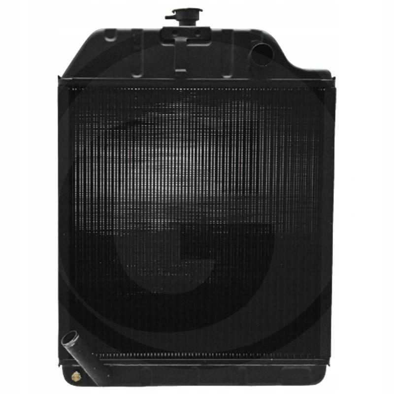 Massey Ferguson 3700447M92 radiatorius