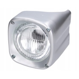 Priekinis žibintas su Massey Ferguson dešiniuoju korpusu