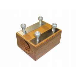 Medinė įvorė claas 678522 kratytuvams