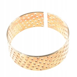 Fendt ašies metalinė įvorė u816300110000 originali