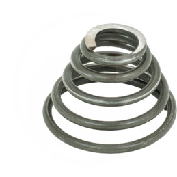 Pavarų svirties spyruoklė c 330 ursus