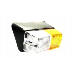 Priekinis žibintas t 25 priekabų ir p priekabų kairėje