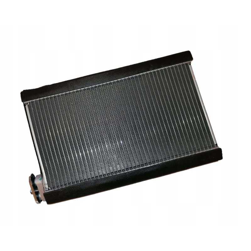 Kubota oro kondicionieriaus garintuvas 3c581 72100