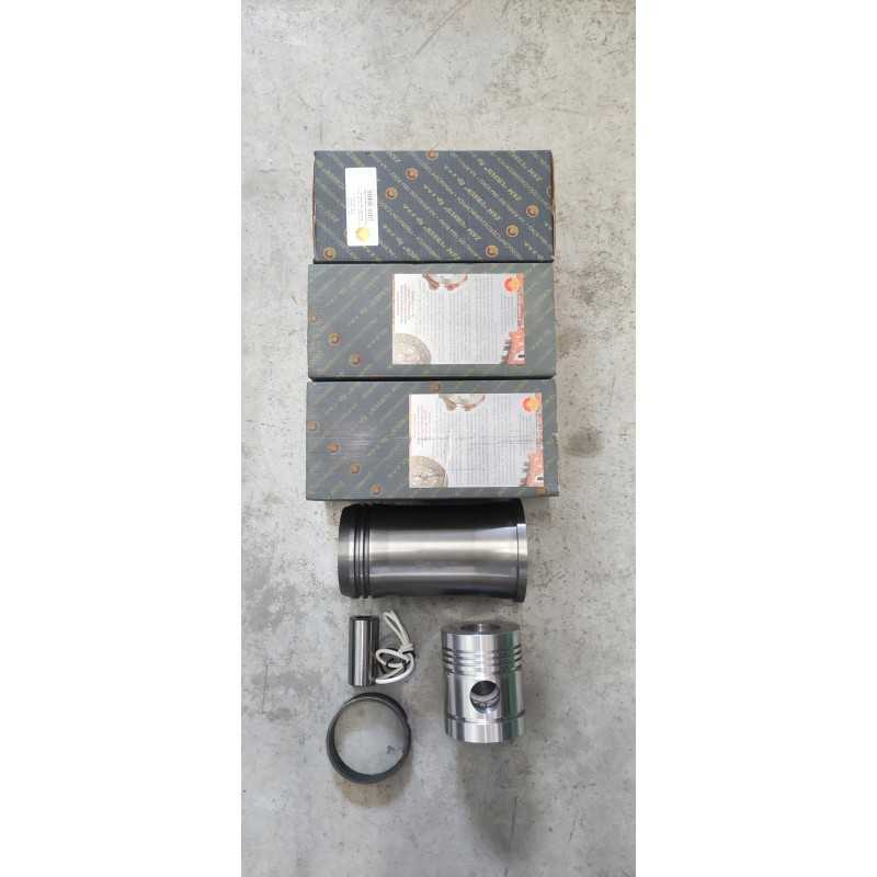 4 x C 360 Ursus Chelmno variklio remonto komplektas