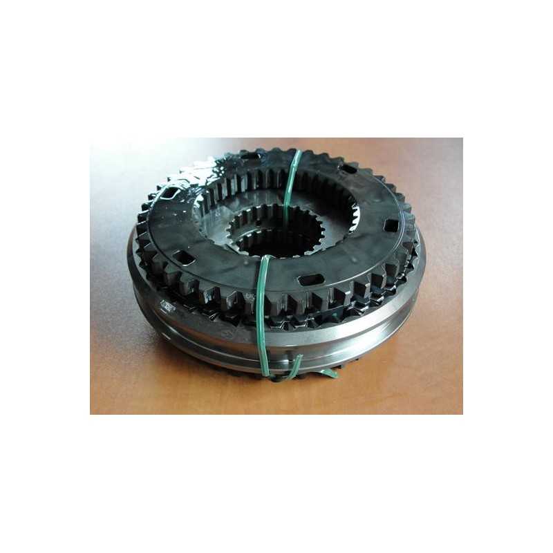 Massey Ferguson 3690 6170 atbulinės eigos sinchronizatorius