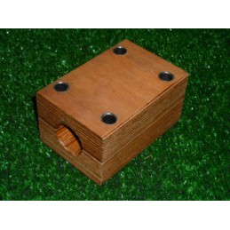 Medinė įvorė claas 618083 kratytuvams