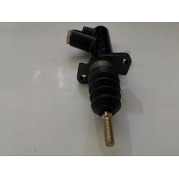 Fendt 300 500 pagrindinis stabdžių cilindras