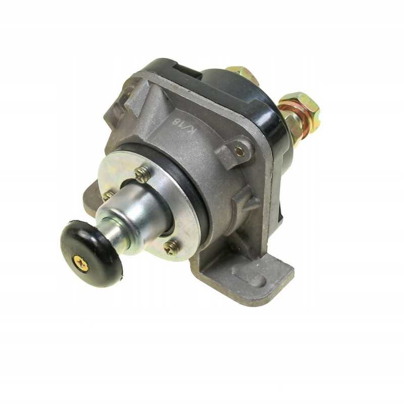 Akumuliatoriaus įžeminimo atjungiklis mtz 12 24v 50a