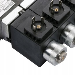 Hidraulinis skirstytuvas, 3 elektrinės sekcijos, 80l 12v