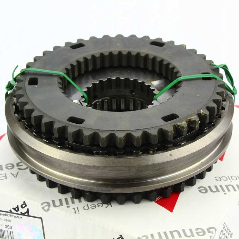 Massey Ferguson 3645 3670 atbulinės eigos sinchronizatorius