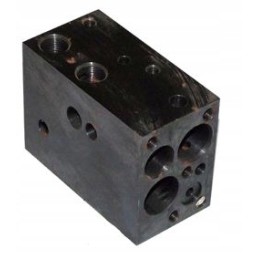 C 330 skirstytuvo korpusas C 335