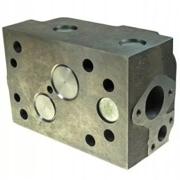 Variklio galvutė Ursus C 360 C 355 ginkluotas komplektas