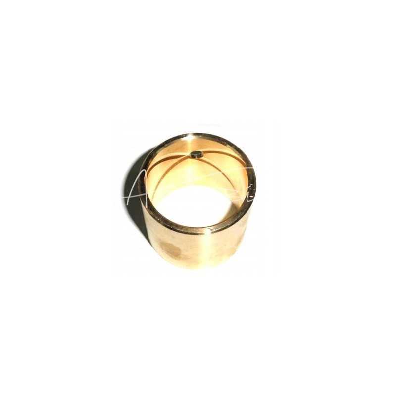 C 330 dešiniojo keltuvo korpuso įvorė c 330 pl turi