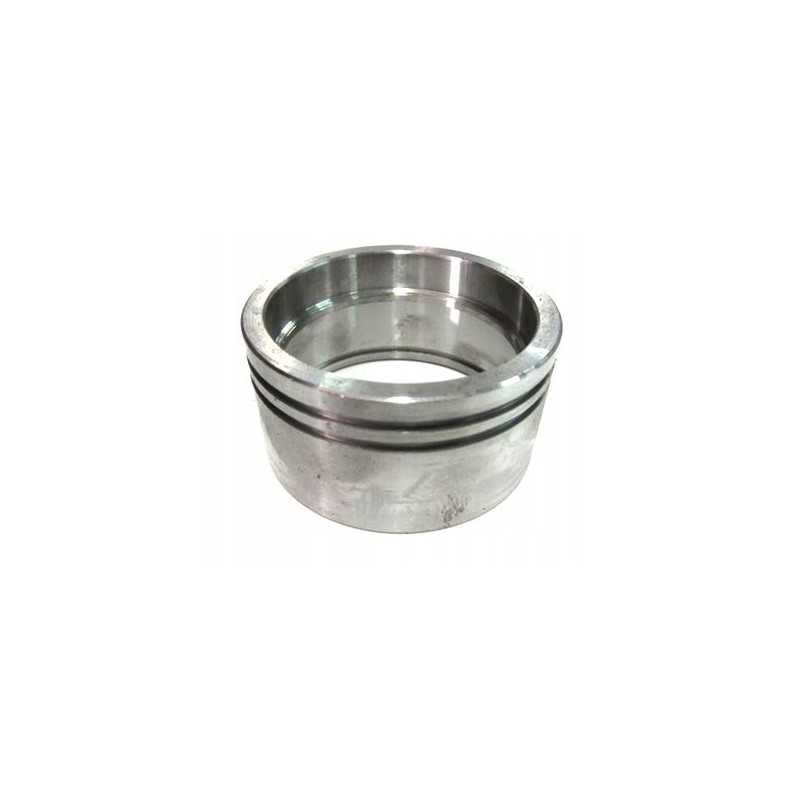 C 385 įdėklas ir priekinis dešinės pusės pavaros velenas c