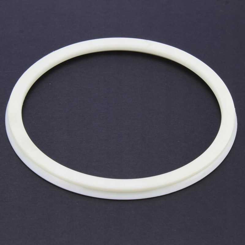Tarpiklis 102x115x6 korpuso steyr 11353580 3656944m1