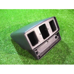 Galinio žibinto laikiklis ant sparno JD L56906 Hella