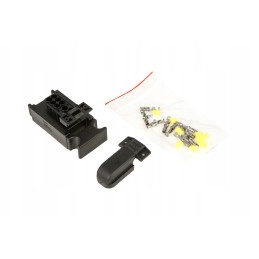 F930900040040 elektros kištukas