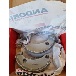 Žandikaulio remonto komplektas c 330, 1 rato komplektas