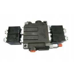 Dviejų sekcijų hidraulinis skirstytuvas, valdomas elektroniniu būdu