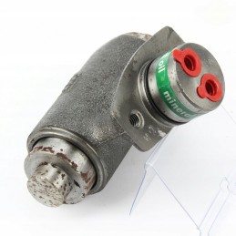 Massey Ferguson pagrindinis stabdžių cilindras 3901456M91