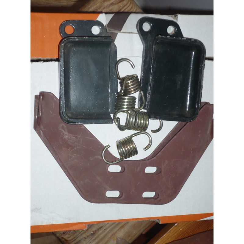 Radiatoriaus tvirtinimo kronšteinas dešinysis u385 zts 87013620